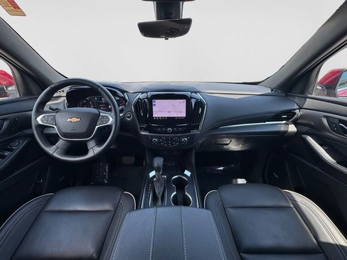 Used 2023 Chevrolet Traverse Premier AWD/4WD image 15