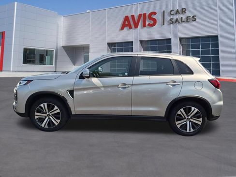 Used 2025 Mitsubishi Outlander Sport SE AWD/4WD image 10