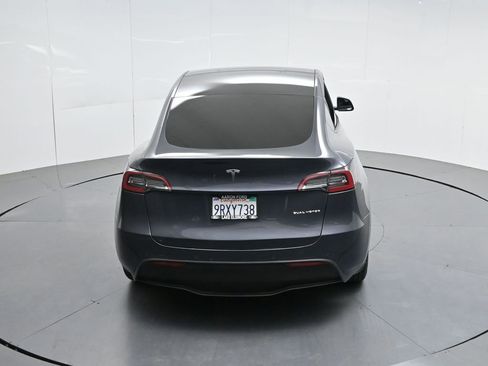 Used 2021 Tesla Model Y Long Range image 43