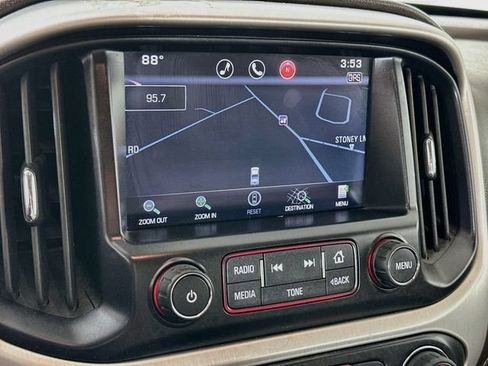 Used 2015 GMC Canyon SLT AWD/4WD image 17
