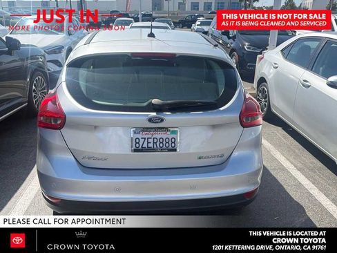 Used 2018 Ford Focus Electric Hatchback FWD image 5