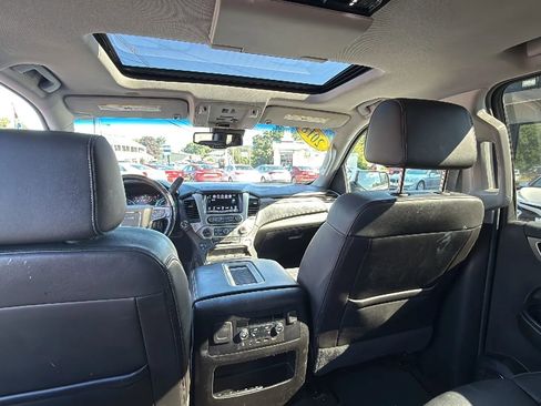 Used 2018 GMC Yukon Denali w/ Denali Ultimate Package AWD/4WD image 15