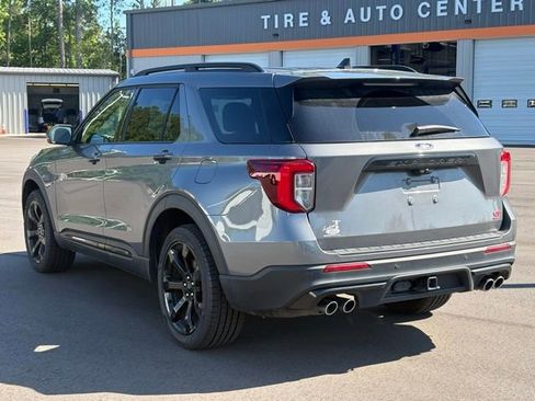 Used 2024 Ford Explorer ST w/ Equipment Group 401A AWD/4WD image 3