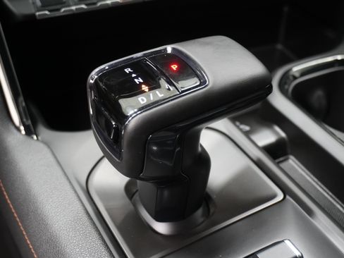 Used 2024 GMC Sierra 1500 AT4 w/ Technology Package AWD/4WD image 25