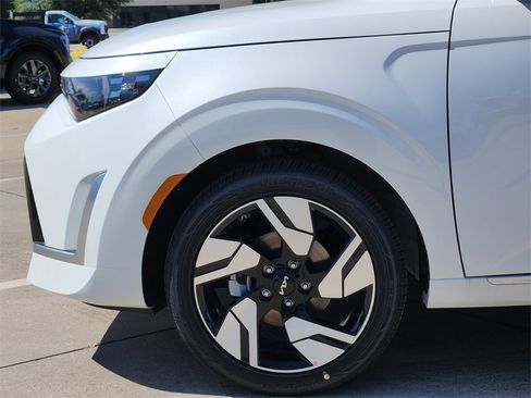 New 2025 Kia Soul GT-Line image 5