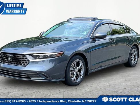 Used 2023 Honda Accord EX image 3