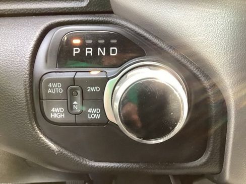 Used 2019 RAM 1500 Big Horn AWD/4WD image 22