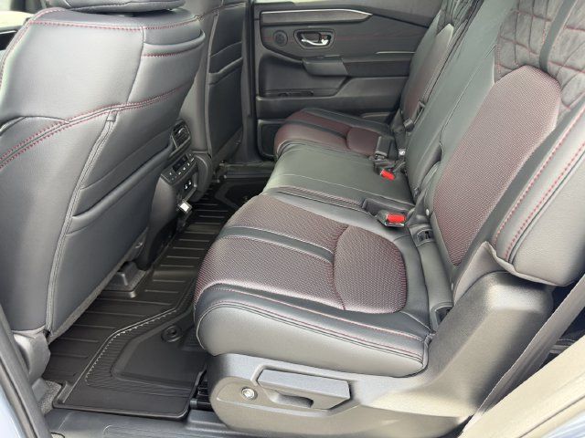 New 2026 Honda Pilot Black Edition image 26