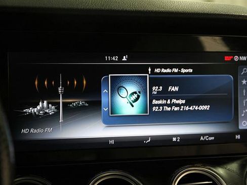 Used 2017 Mercedes-Benz E 300 4MATIC image 11