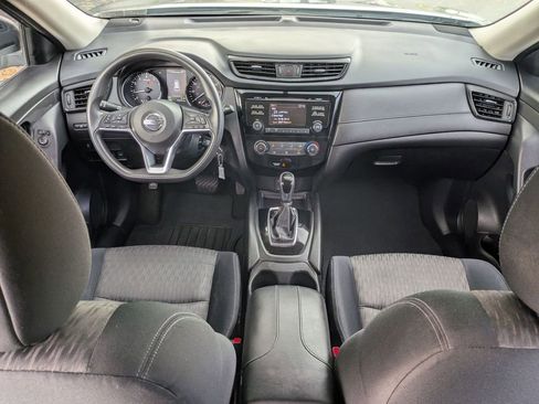 Used 2017 Nissan Rogue S AWD/4WD image 10