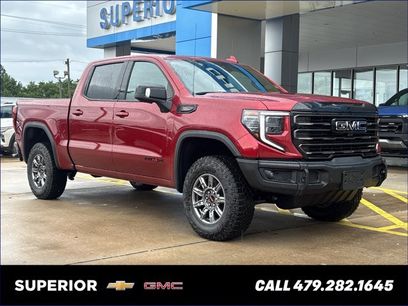 New 2026 GMC Sierra 1500 AT4X w/ LPO, Black Badging Package