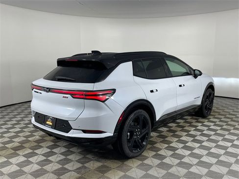 New 2026 Chevrolet Equinox EV RS image 21