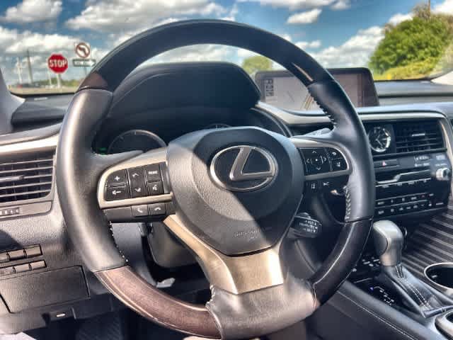 Used 2019 Lexus RX 350L Luxury w/ Accessory Package AWD/4WD image 17