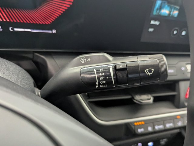 Used 2026 Kia K4 FWD image 23