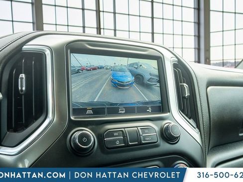 Used 2022 Chevrolet Silverado 1500 LTZ AWD/4WD image 8