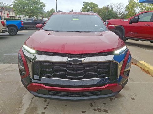 New 2026 Chevrolet Equinox ACTIV w/ Convenience Package III image 2