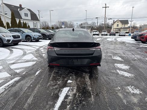 Used 2022 Hyundai Elantra N Line image 4