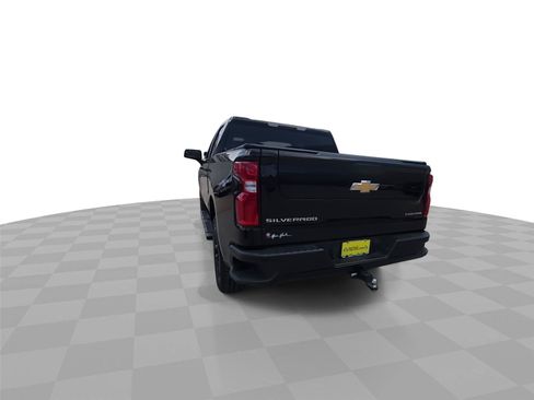 Used 2021 Chevrolet Silverado 1500 Custom RWD image 7