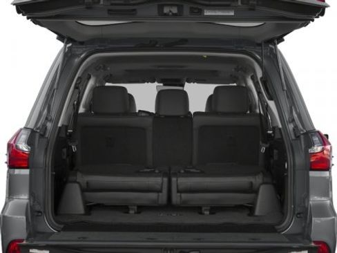 Used 2016 Lexus LX 570 4WD image 12