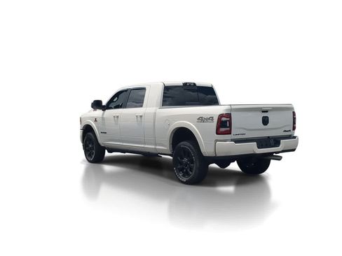 Used 2022 RAM 2500 Limited w/ Night Edition AWD/4WD image 6