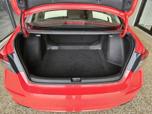 Used 2023 Honda Civic EX image 10