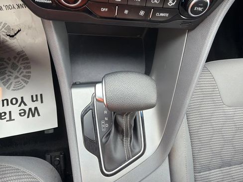 Used 2019 Kia Niro LX FWD image 28