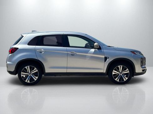 Used 2020 Mitsubishi Outlander Sport SE FWD image 4
