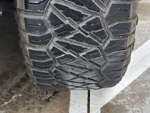 Used 2023 Ford F150 Lariat AWD/4WD image 12