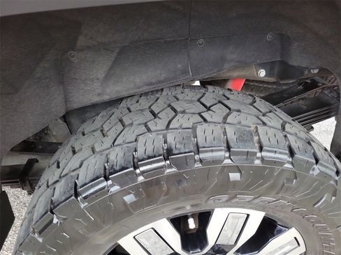 Used 2024 GMC Sierra 2500 Denali w/ Denali Reserve Package image 20