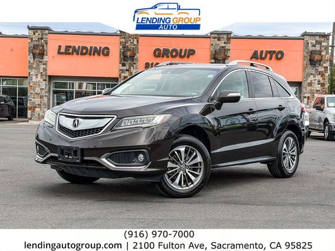 Used 2017 Acura RDX AWD w/ Advance Package image 1