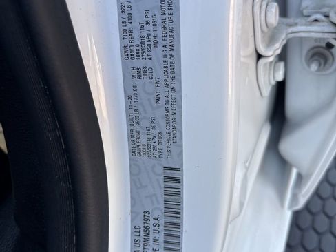 Used 2021 RAM 1500 Big Horn AWD/4WD image 19