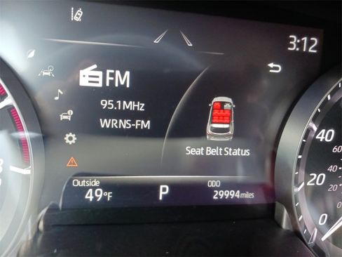 Used 2023 Toyota Highlander L image 19