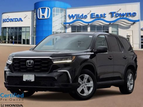 Certified 2023 Honda Pilot LX image 1