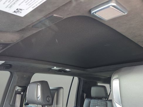 Certified 2022 Cadillac Escalade ESV Sport Platinum image 13