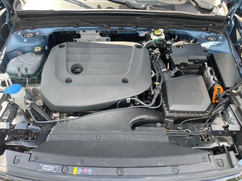 Used 2023 Volvo XC40 B5 Ultimate w/ Protection Package Premier AWD/4WD image 24