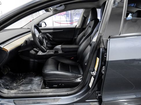 Used 2023 Tesla Model 3 Long Range AWD/4WD image 4