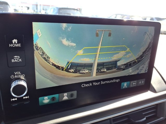 Used 2024 Honda Pilot Elite image 12