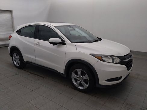 Used 2016 Honda HR-V EX image 11