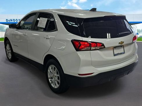 Used 2024 Chevrolet Equinox LS w/ LS Convenience Package AWD/4WD image 8