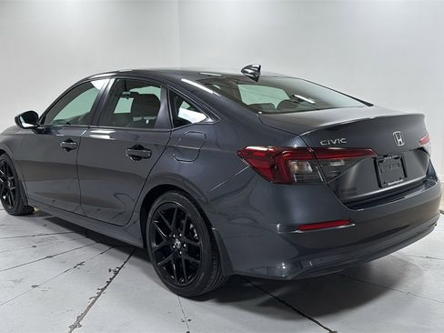 Used 2025 Honda Civic Sport image 7