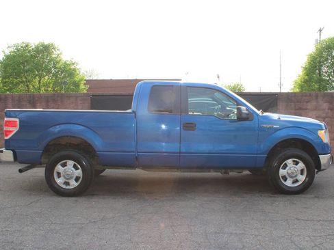 Used 2011 Ford F150 XLT w/ XLT Convenience Pkg image 5