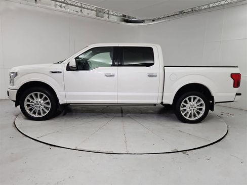 Used 2018 Ford F150 Limited image 3