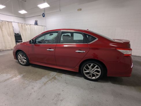 Used 2013 Nissan Sentra SR w/ Driver Pkg FWD image 10