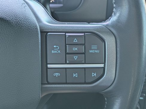 Used 2023 Ford F250 Lariat w/ Lariat Ultimate Package AWD/4WD image 19