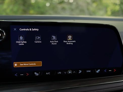 New 2026 Chevrolet Suburban LT w/ Comfort Package AWD/4WD image 16