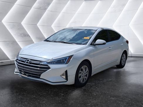 Used 2019 Hyundai Elantra SE w/ Cargo Package image 3