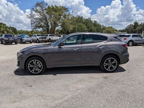Used 2023 Maserati Levante Modena AWD/4WD image 7