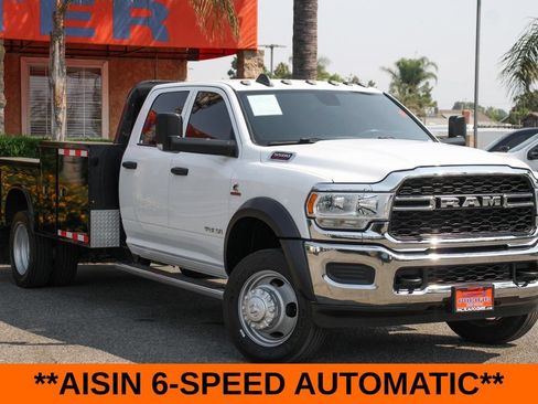 Used 2021 RAM 5500 Tradesman w/ Chrome Appearance Group AWD/4WD image 2