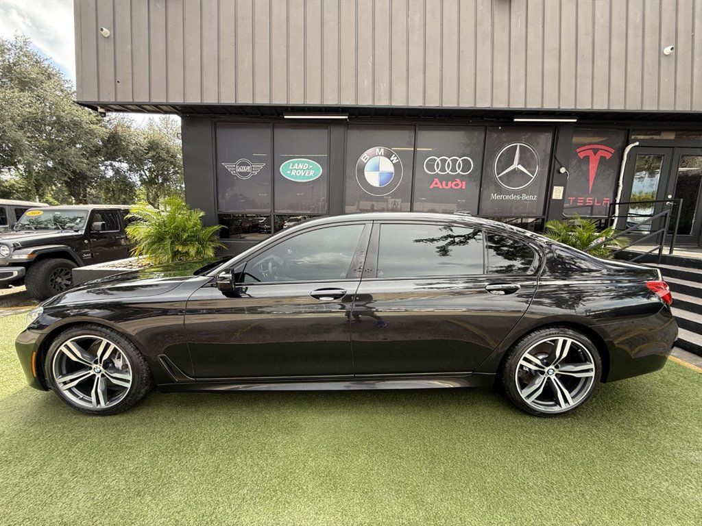 Used 2019 BMW 740i w/ M Sport Package RWD image 7