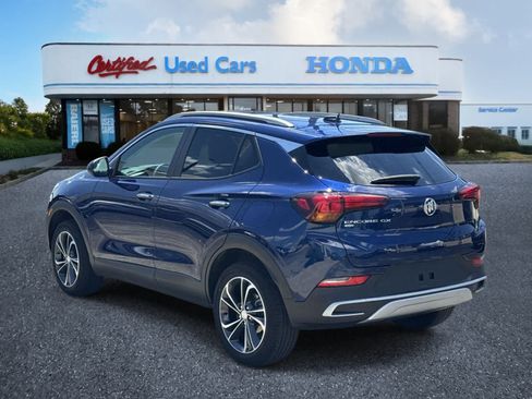 Used 2023 Buick Encore GX Select w/ Safety Package II AWD/4WD image 3